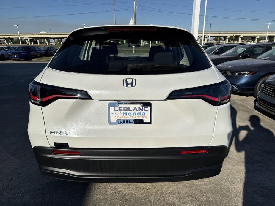 new 2025 Honda HR-V car, priced at $26,205