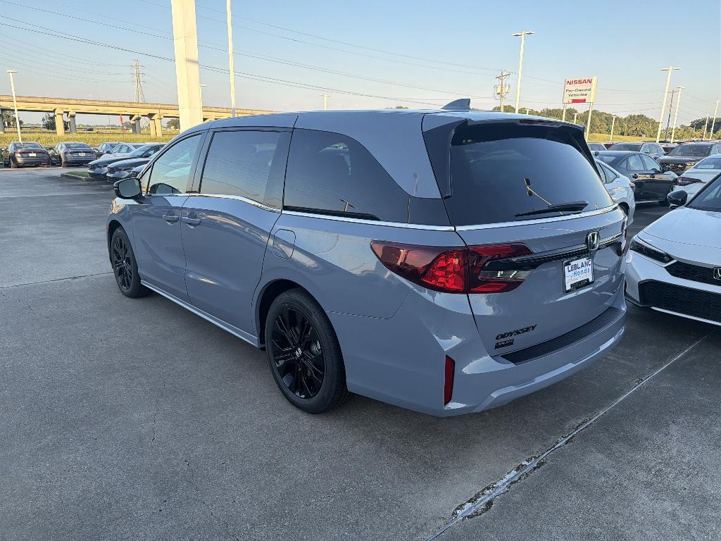 new 2026 Honda Odyssey car, priced at $43,095
