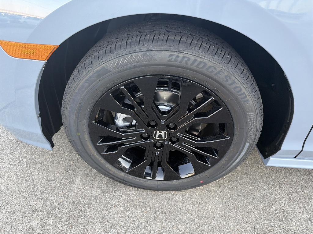 new 2026 Honda Odyssey car, priced at $43,095