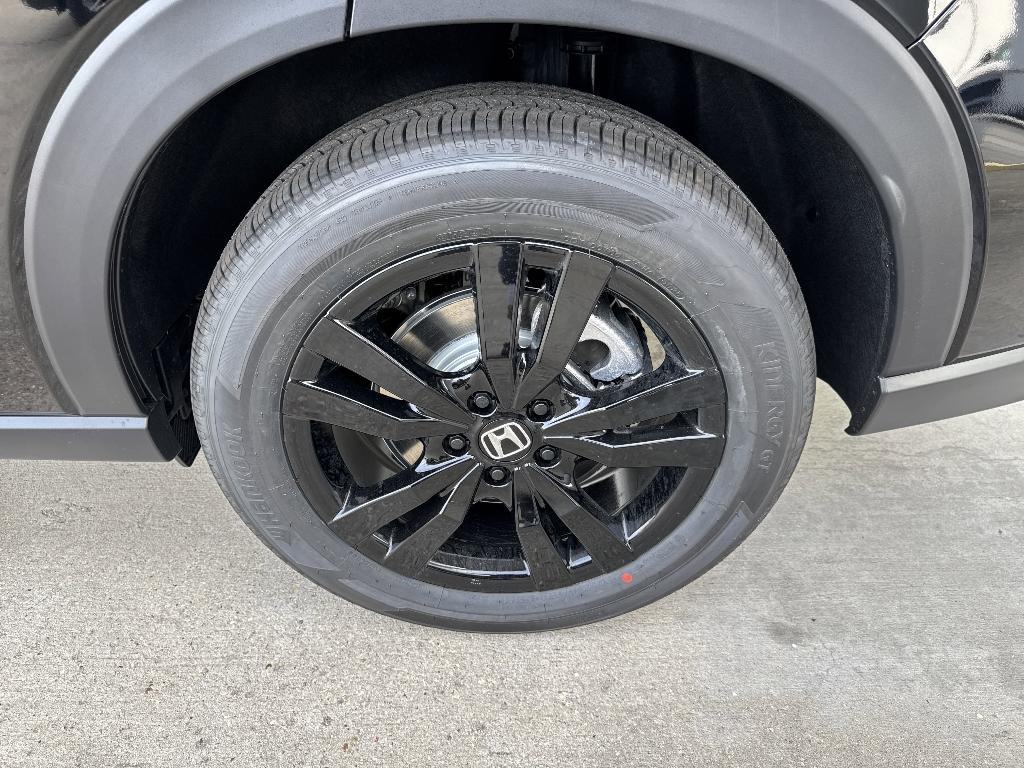 new 2026 Honda HR-V car, priced at $29,145