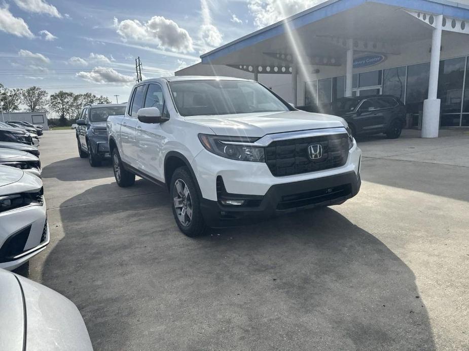 new 2024 Honda Ridgeline car, priced at $41,722