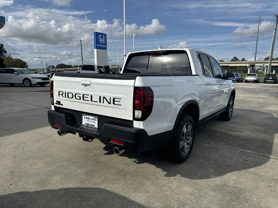 new 2024 Honda Ridgeline car, priced at $41,722