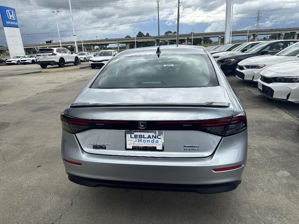 new 2025 Honda Accord Hybrid car, priced at $33,268