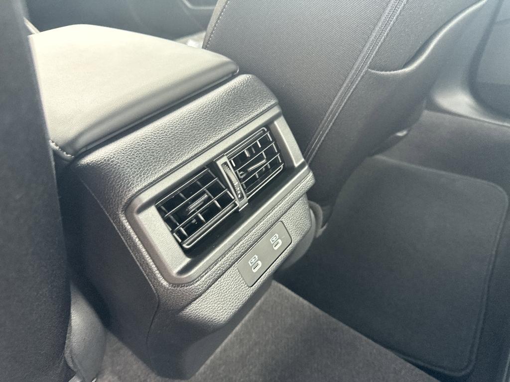 new 2025 Honda Accord Hybrid car, priced at $33,268