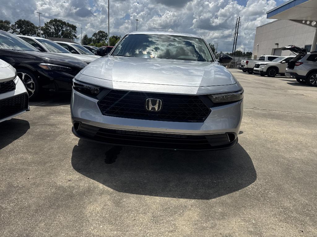 new 2025 Honda Accord car, priced at $30,274