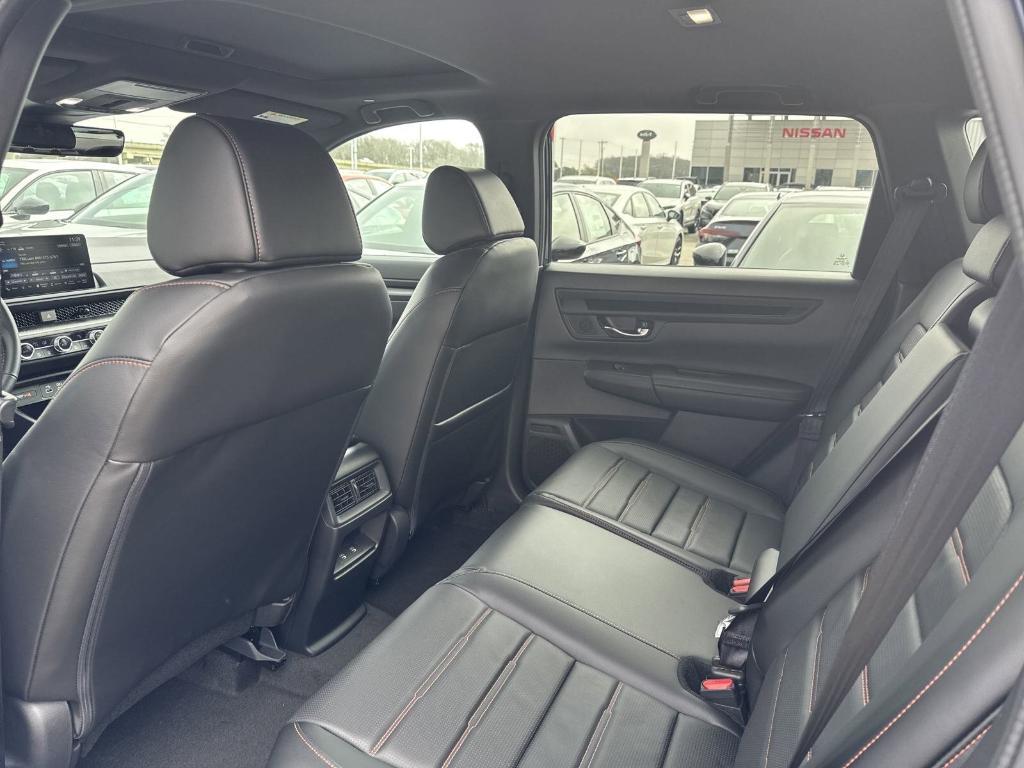 new 2025 Honda CR-V Hybrid car, priced at $37,087