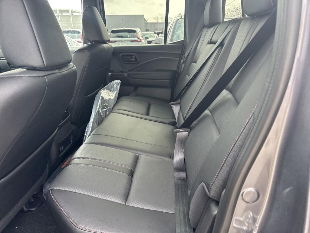 new 2025 Honda Ridgeline car, priced at $44,016