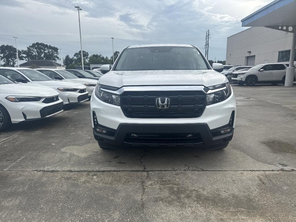 new 2025 Honda Ridgeline car, priced at $42,192