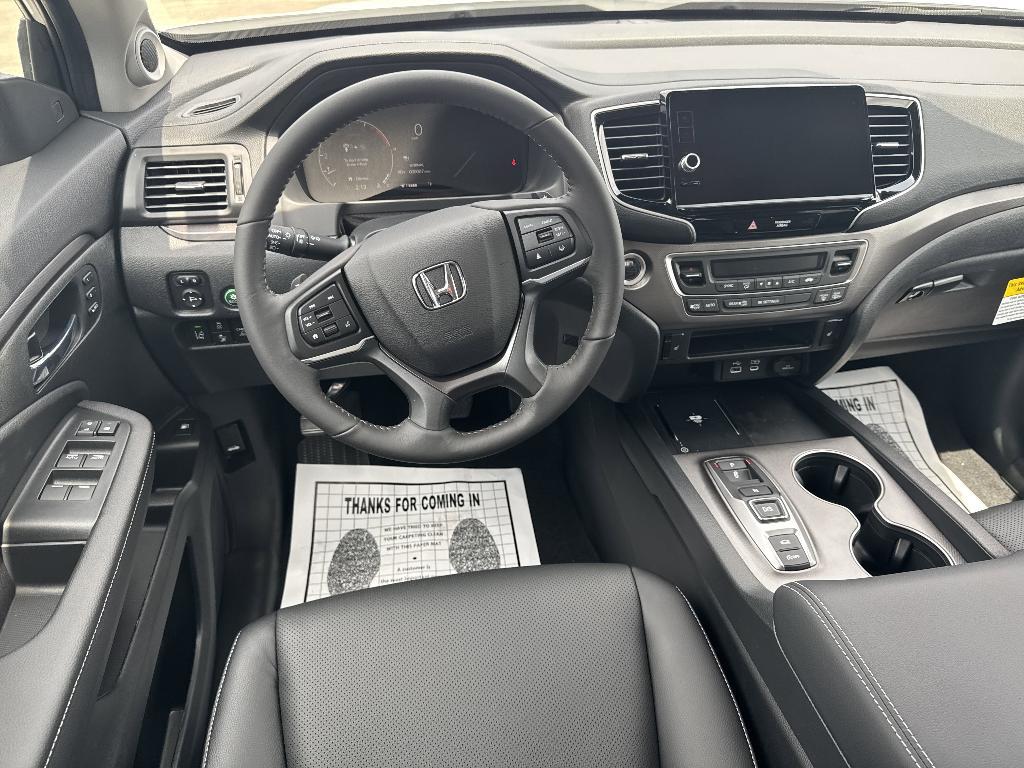 new 2025 Honda Ridgeline car, priced at $42,422