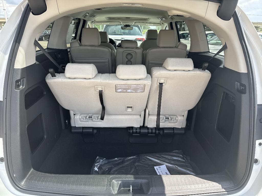 new 2025 Honda Odyssey car, priced at $41,479