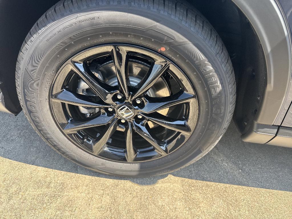 new 2026 Honda CR-V Hybrid car, priced at $38,161