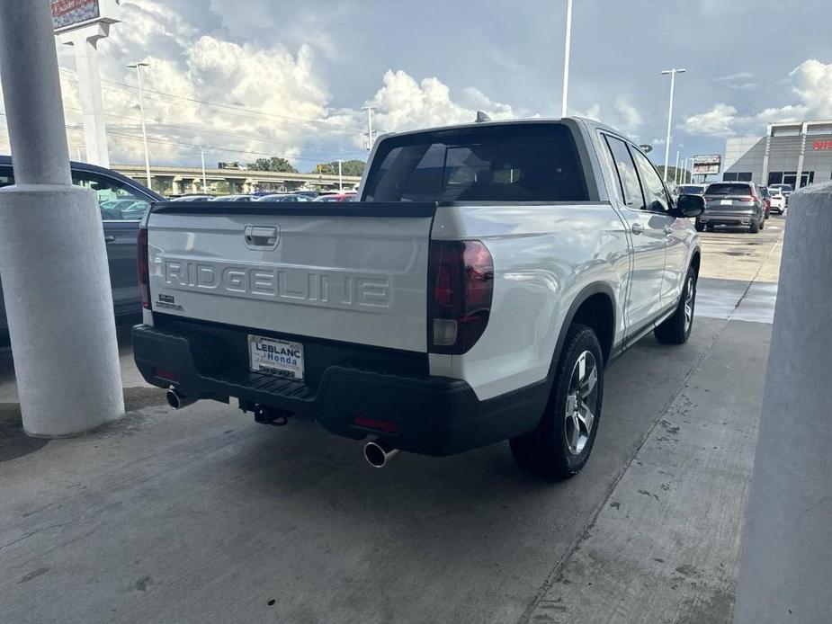 new 2025 Honda Ridgeline car, priced at $42,597