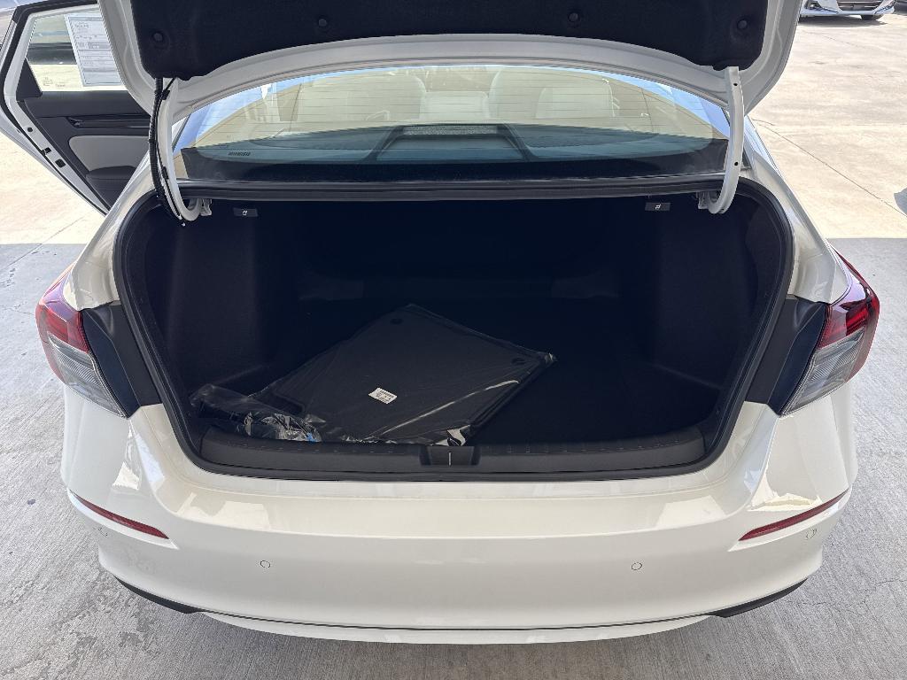 new 2025 Honda Civic Hybrid car, priced at $31,553