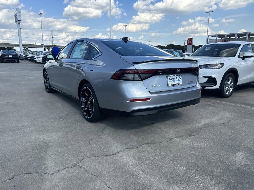 new 2025 Honda Accord Hybrid car, priced at $33,168