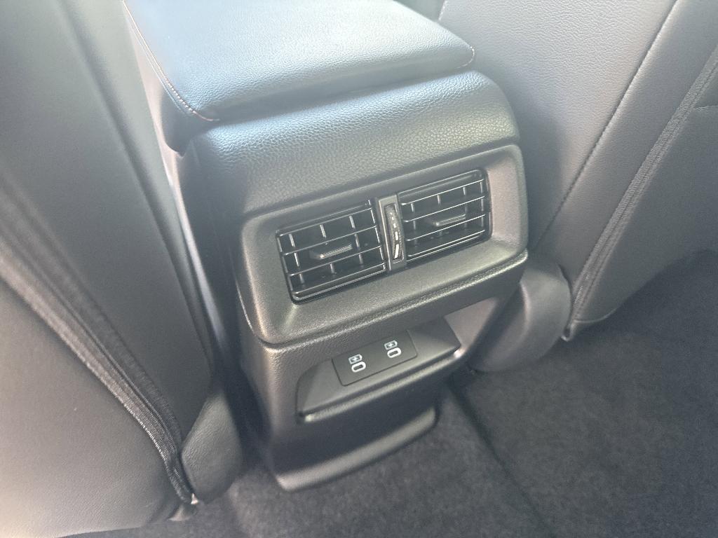 new 2025 Honda CR-V Hybrid car, priced at $37,519