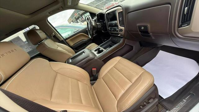 used 2017 GMC Sierra 1500 car, priced at $21,995