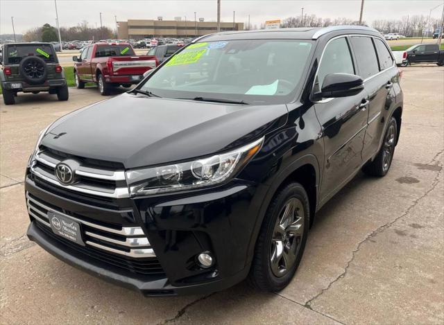 used 2017 Toyota Highlander car, priced at $25,895