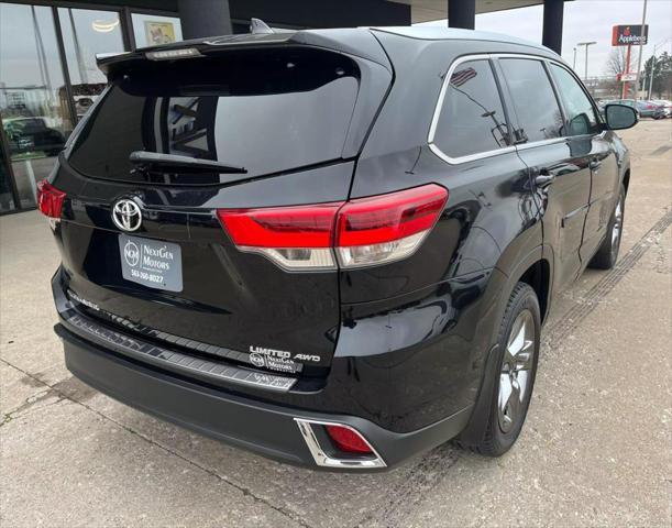 used 2017 Toyota Highlander car, priced at $25,895