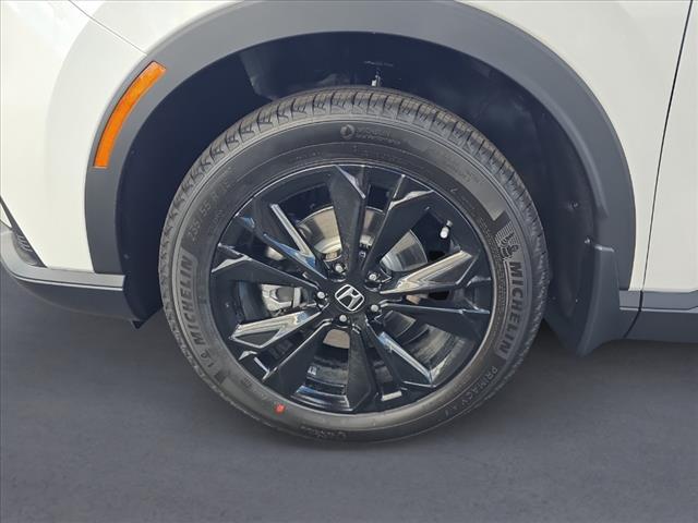 new 2026 Honda CR-V Hybrid car, priced at $43,655