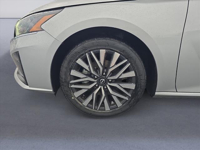 used 2023 Nissan Altima car, priced at $21,482