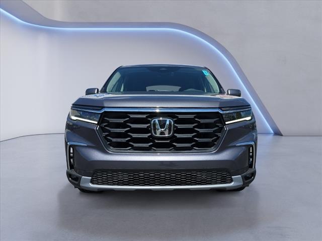 new 2025 Honda Pilot car, priced at $46,780