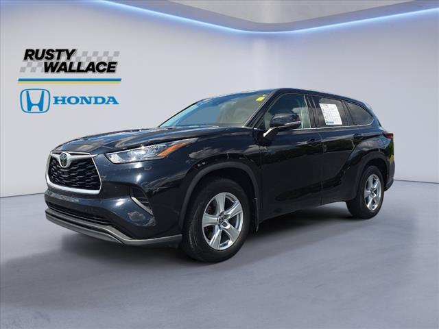 used 2020 Toyota Highlander car, priced at $26,788