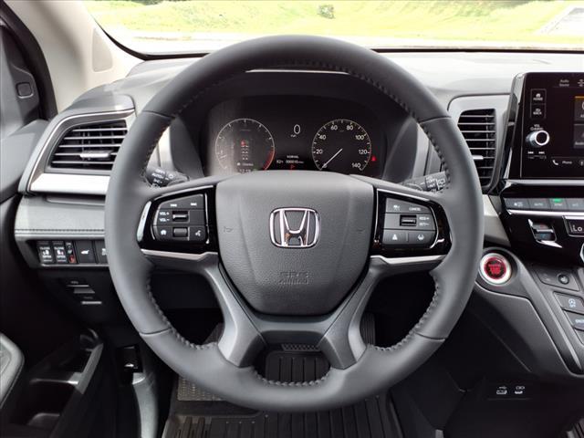 new 2026 Honda Odyssey car, priced at $46,095