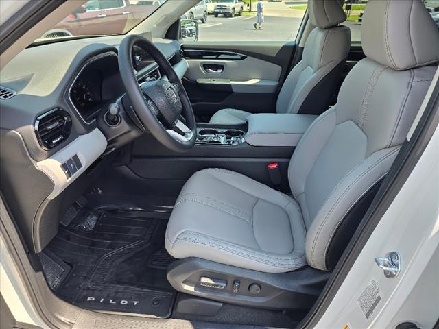 new 2025 Honda Pilot car