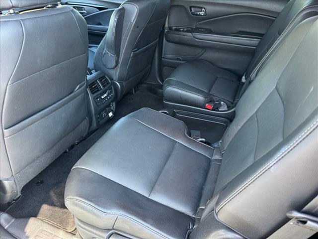 used 2022 Honda Pilot car, priced at $25,326