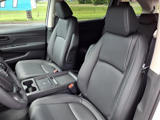 new 2026 Honda Odyssey car, priced at $45,775