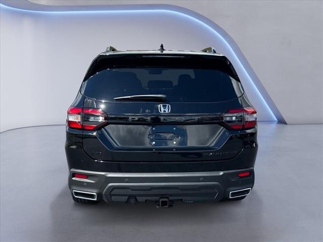 used 2025 Honda Pilot car, priced at $51,990