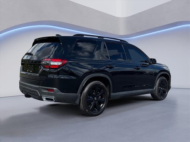 used 2025 Honda Pilot car, priced at $51,990
