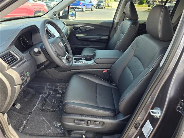 new 2025 Honda Ridgeline car, priced at $44,930