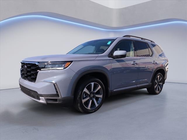 new 2025 Honda Pilot car, priced at $54,985