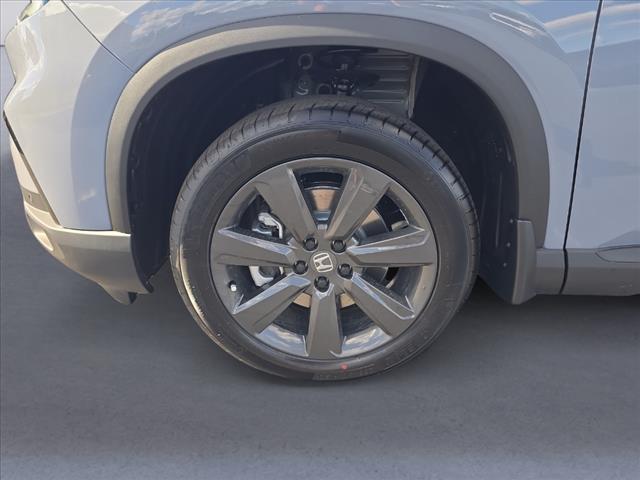 new 2025 Honda Pilot car, priced at $41,851