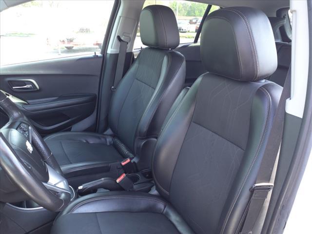 used 2022 Chevrolet Trax car, priced at $18,758