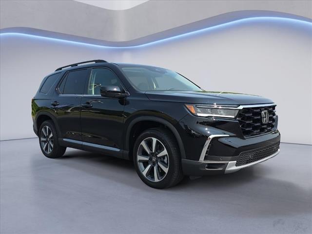 new 2025 Honda Pilot car, priced at $51,095
