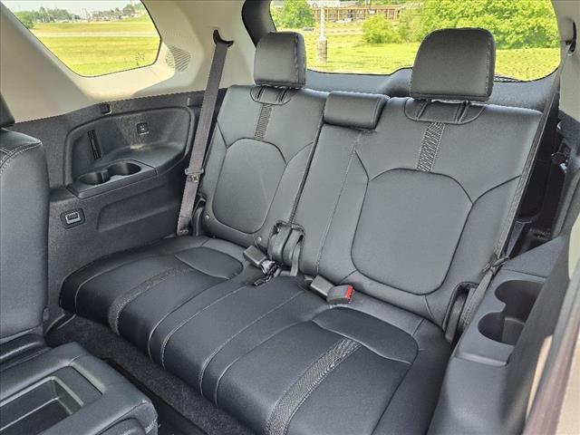 new 2025 Honda Pilot car, priced at $51,095