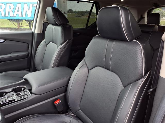 used 2025 Honda Pilot car, priced at $49,898