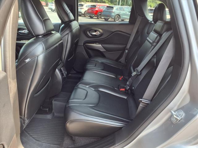 used 2019 Jeep Cherokee car, priced at $17,484