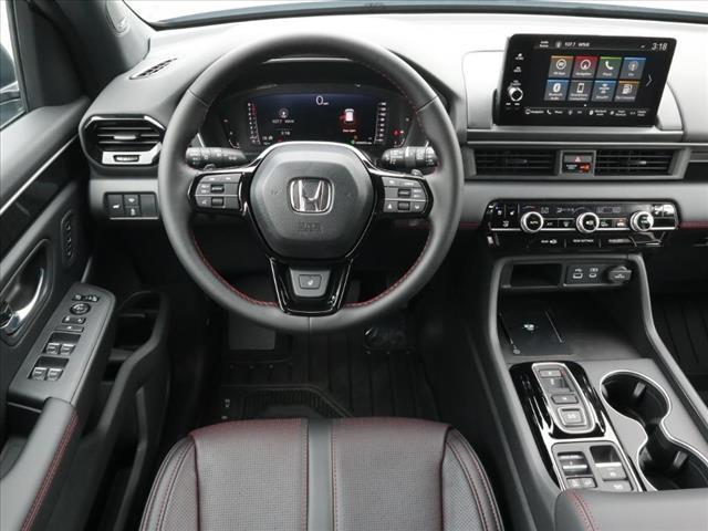 new 2025 Honda Pilot car, priced at $56,530