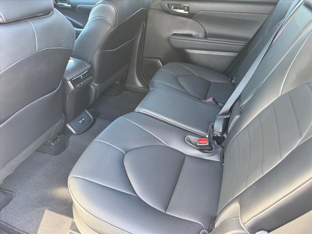 used 2020 Toyota Highlander car, priced at $28,888