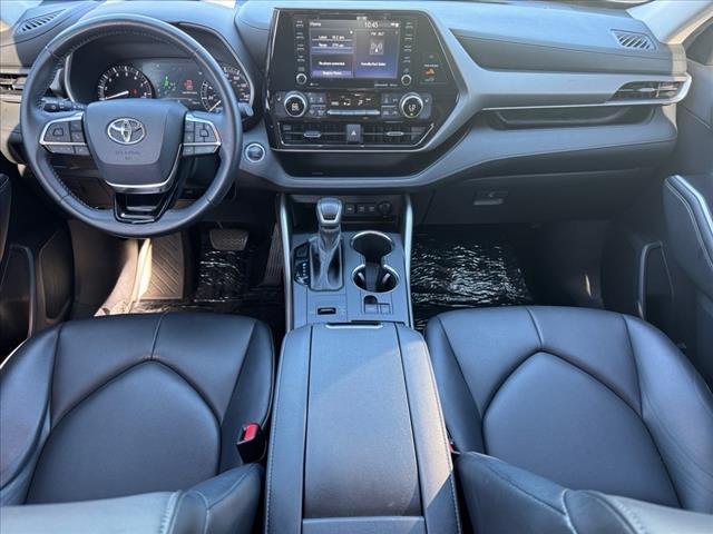 used 2020 Toyota Highlander car, priced at $28,888