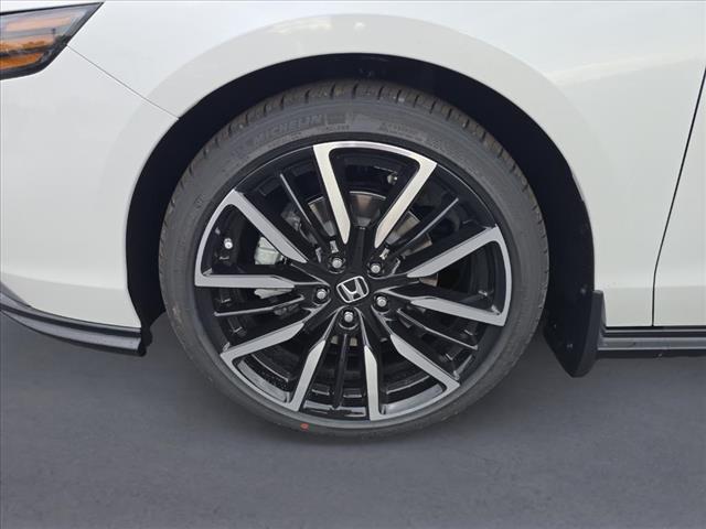 new 2025 Honda Accord Hybrid car, priced at $39,598