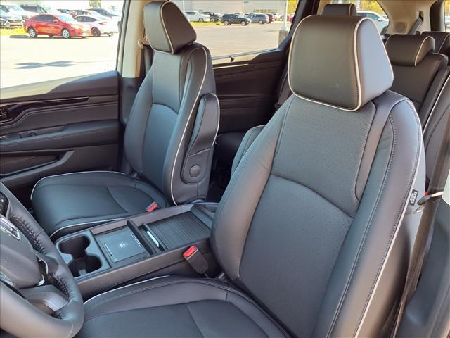 new 2026 Honda Odyssey car, priced at $53,645