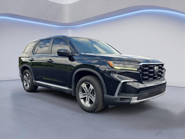used 2024 Honda Pilot car, priced at $37,381