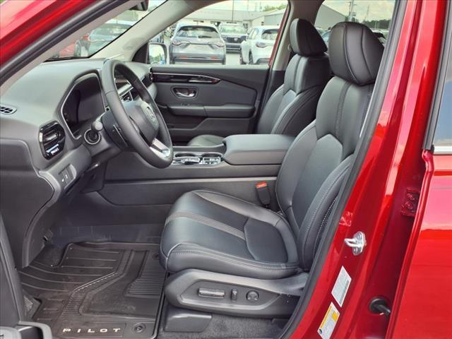 new 2025 Honda Pilot car, priced at $48,584