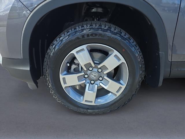 new 2025 Honda Ridgeline car, priced at $44,430