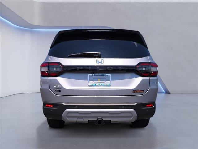 new 2025 Honda Pilot car, priced at $49,884