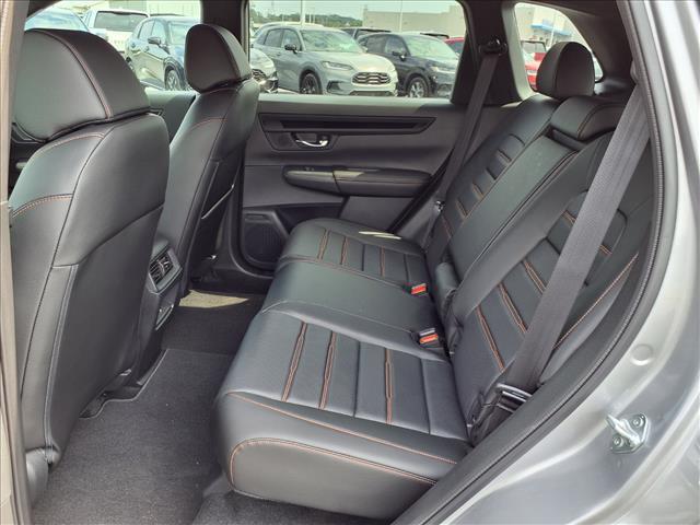 new 2026 Honda CR-V Hybrid car, priced at $40,175